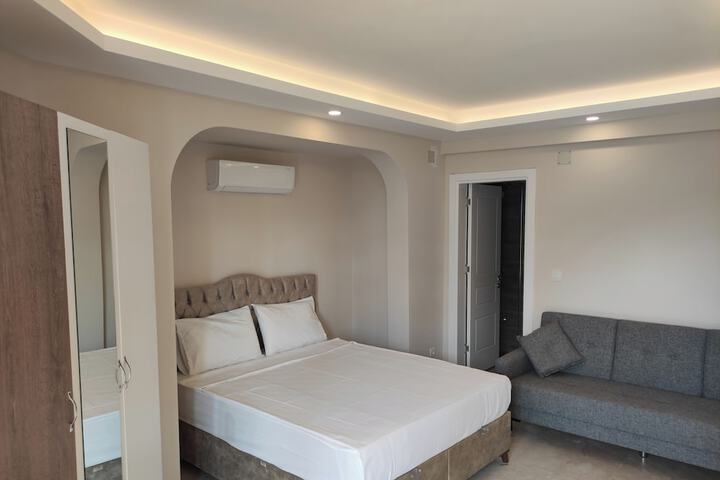 Room 2 of 15