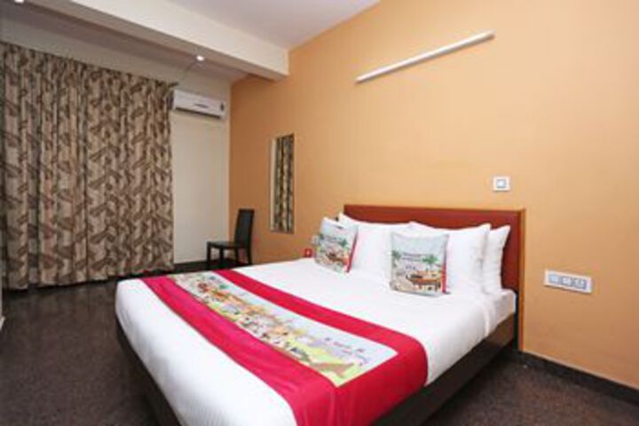 Room 10 of 21