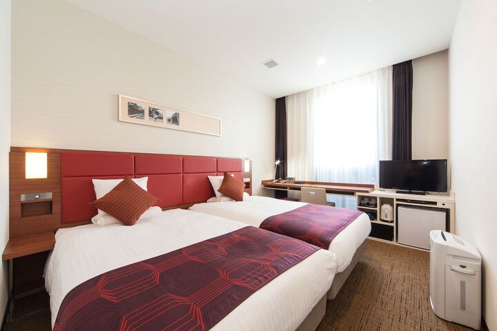 Room 10 of 86