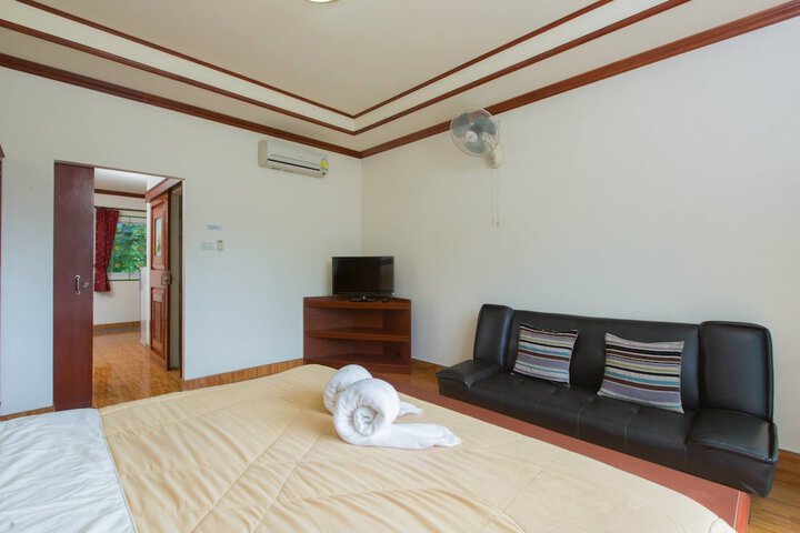 Room 3 of 57