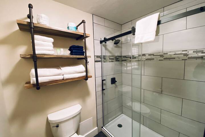Room 65 of 92