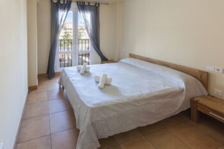 Room 14 of 21