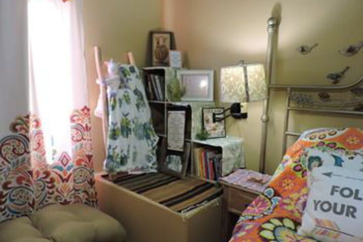Room 12 of 72