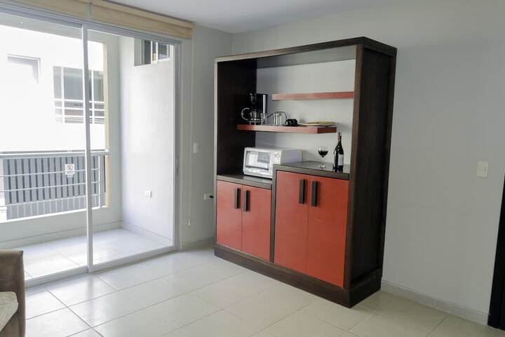 Room 13 of 34
