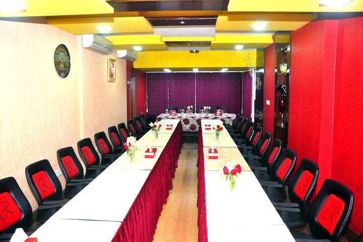 Ballroom/Hall 22 of 25