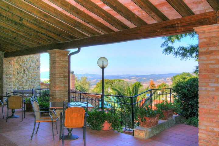 Terrace/Patio 38 of 96