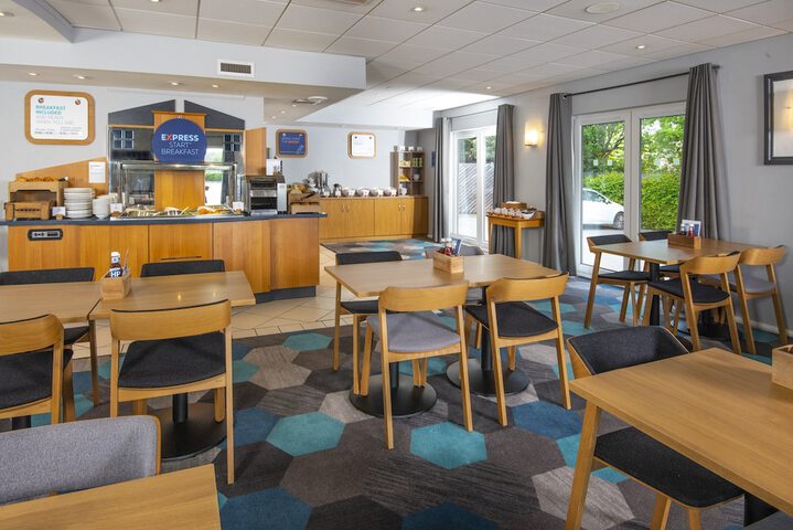 Dining Photos