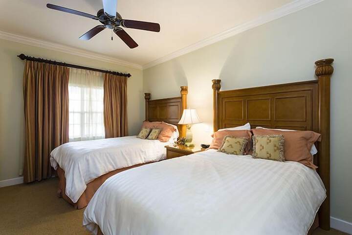 Room 3 of 28