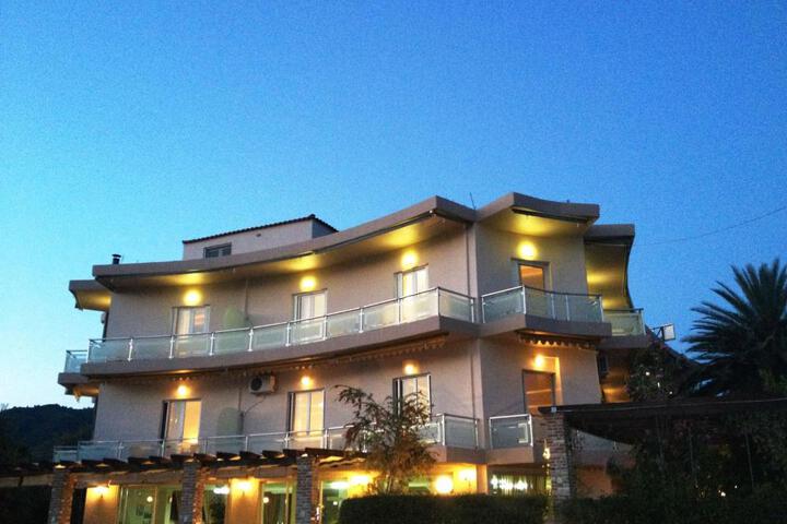 Souris Hotel