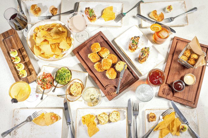 Dining 80 of 100