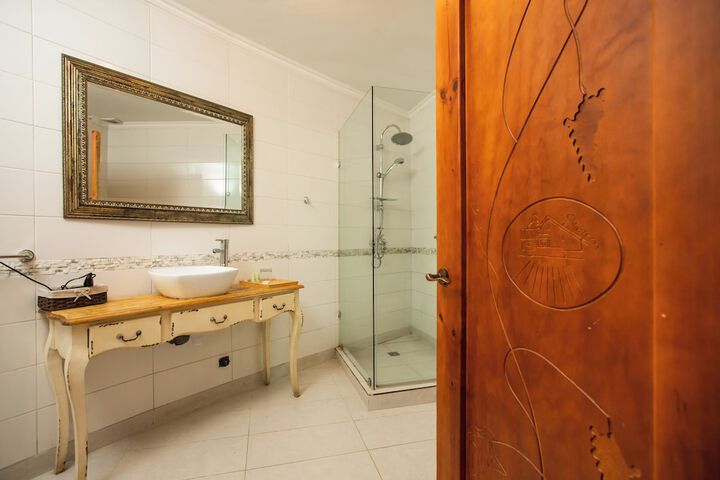 Clean Restrooms