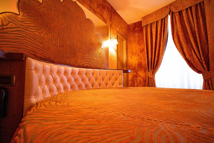Room 36 of 149