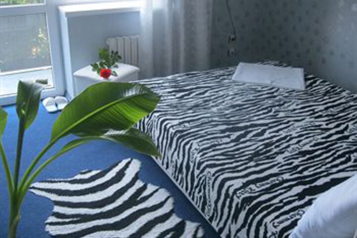 Room 13 of 44