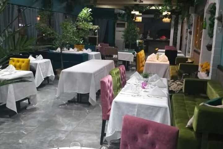 Dining Photos