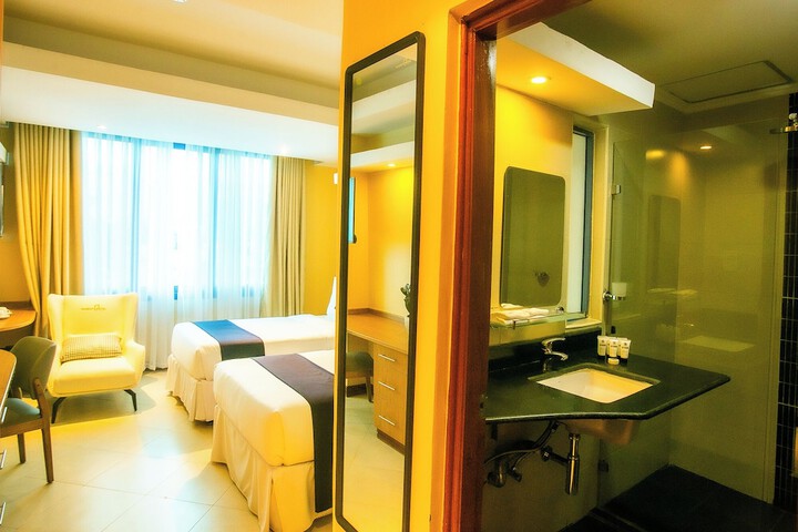 Room 46 of 91