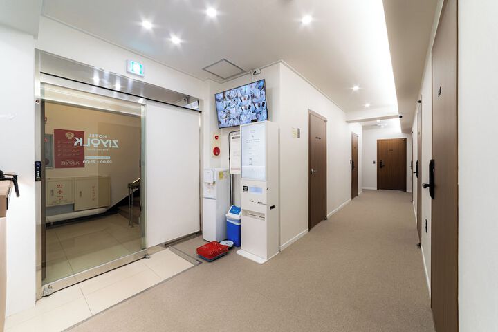 Lobby Entry
