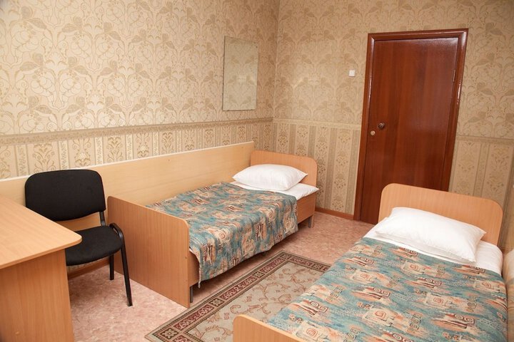 Room 12 of 41