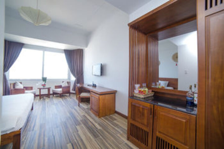 Room 15 of 78