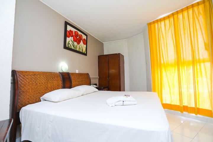 Room 53 of 95