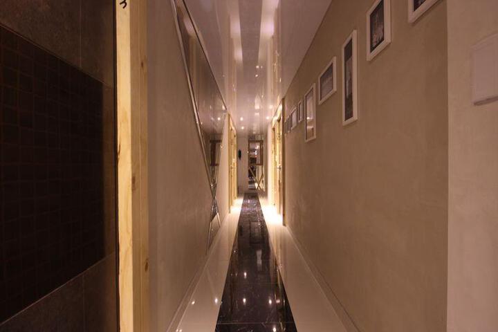 Hotel Interior 3 of 5