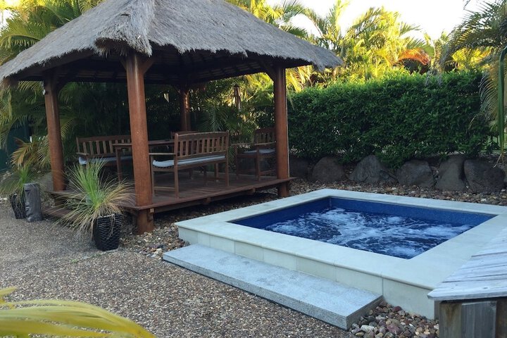 Pool 41 of 53