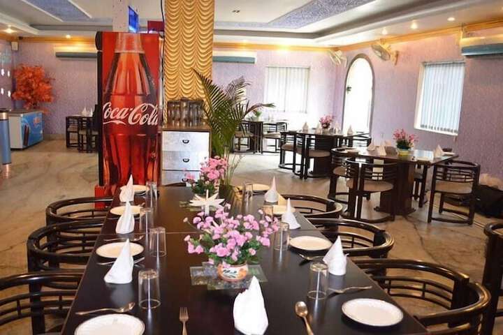 Dining Photos