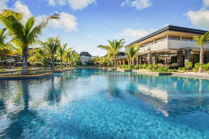 Pool 56 of 205