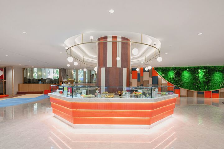 Guest Lobby