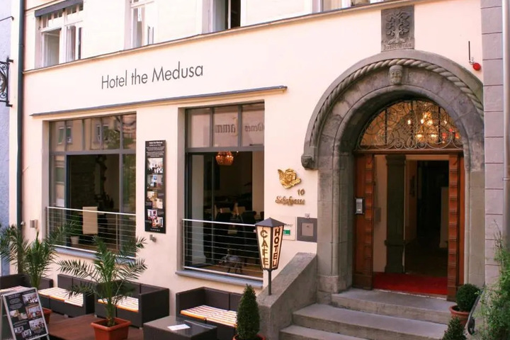 THE MEDUSA
