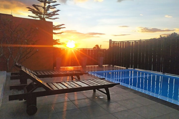 Sundeck 38 of 39