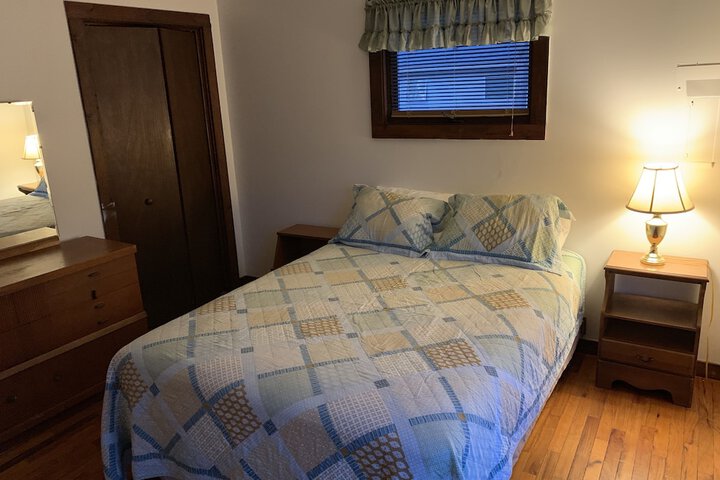Room 17 of 122