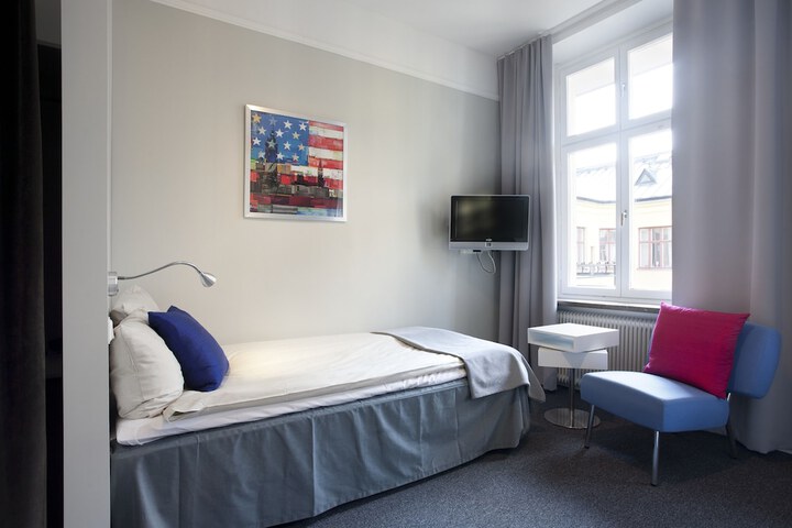 Room 18 of 57
