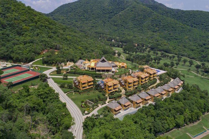 Hotel 50 of 52