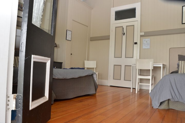 Room 3 of 20