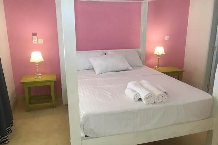 Room 3 of 23