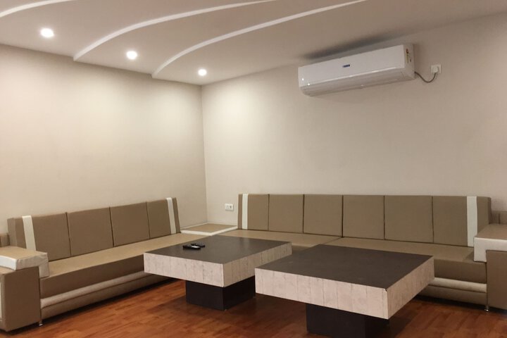 Room 6 of 51