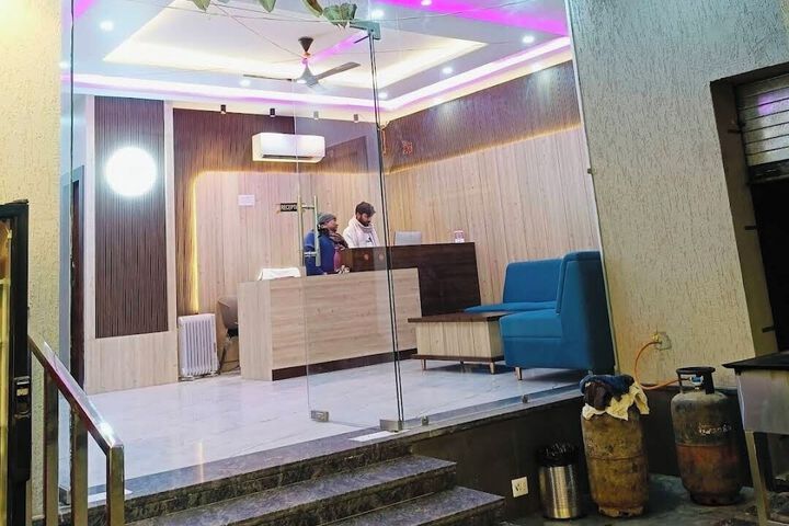 Hotel 7 of 15