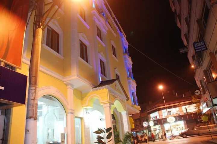 Front of property - evening/night