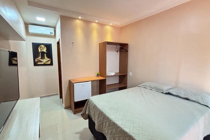 Room 3 of 9