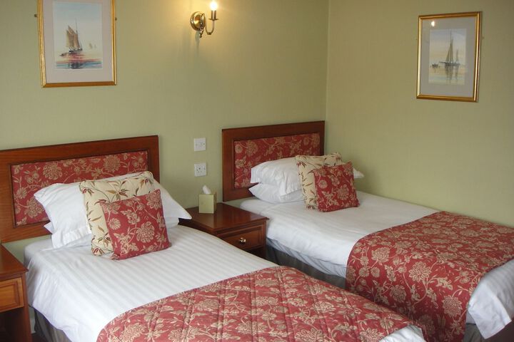 Room 8 of 64
