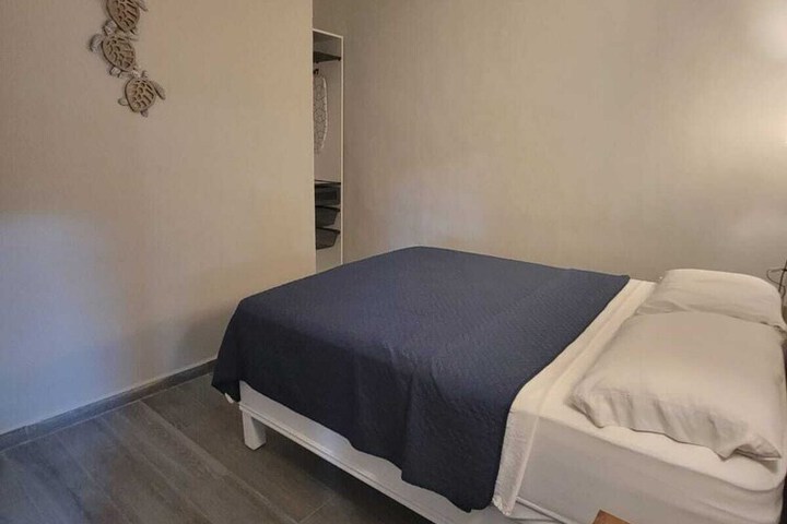 Room 26 of 140