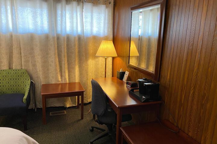 Room 23 of 50