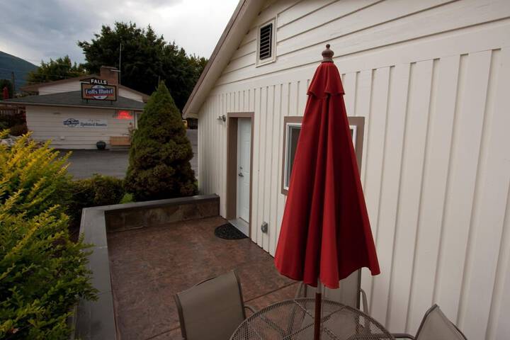 Terrace/Patio 27 of 54