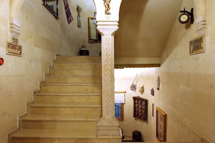 Hotel Interior 22 of 29