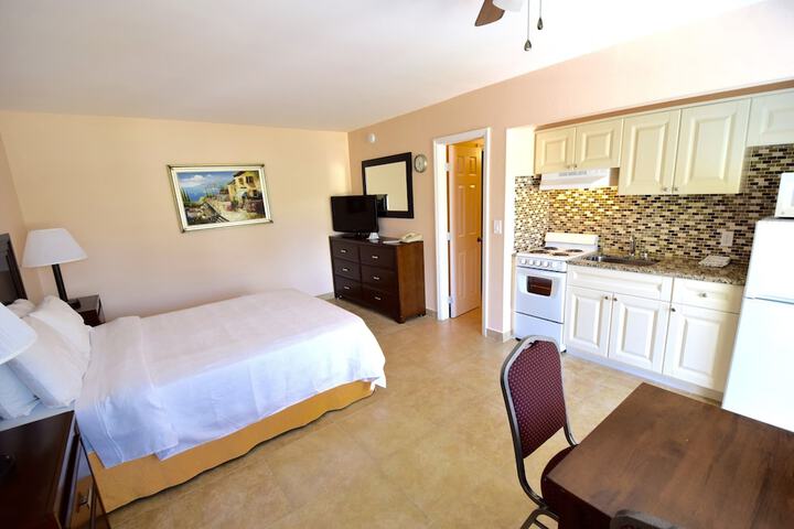 Room 12 of 60
