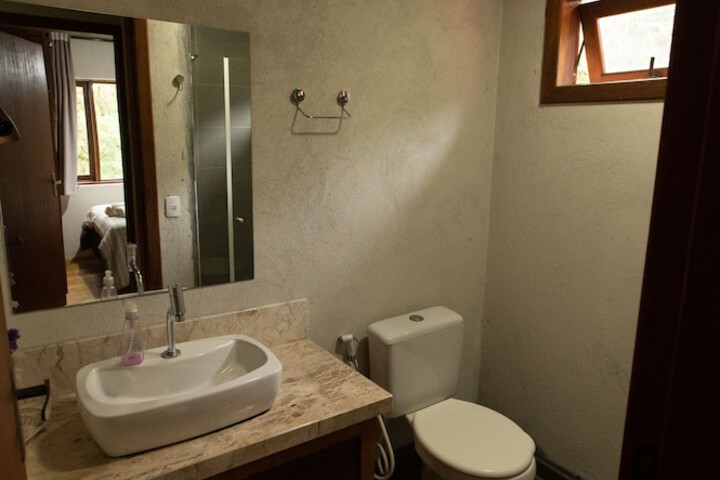Room 211 of 259