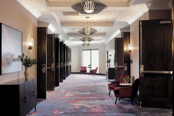 Meeting facility