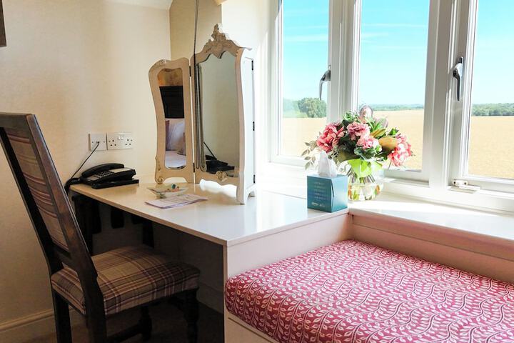Room 21 of 51