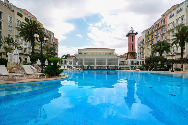 Pool 29 of 66