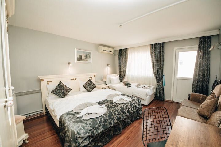 Room 5 of 45